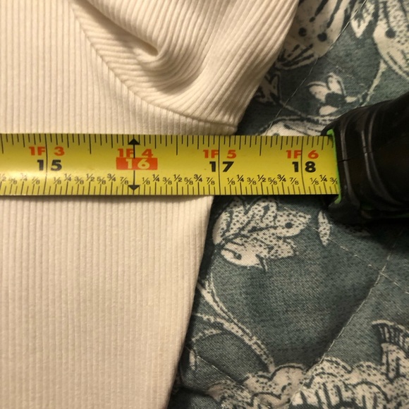 NWT Edited By Remi Bader Ladies Long Sleeve Bodysuit Color ( Cloud Dance) - Picture 3 of 10